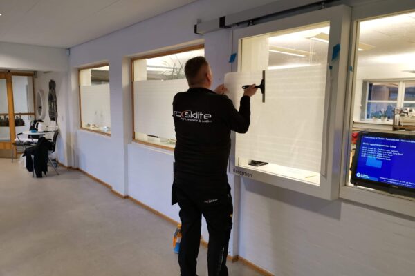 01d31effe7f2c9d6bc13b01e97ff4270175d6a07b2