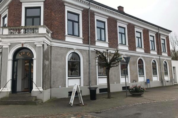 010283a62f9b2a5924ee9fdcd7b43bc2749e92b7ce