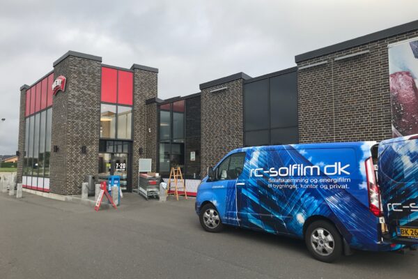 010b7e444baf3d0f8beaad687361ea548b0b9e0a60