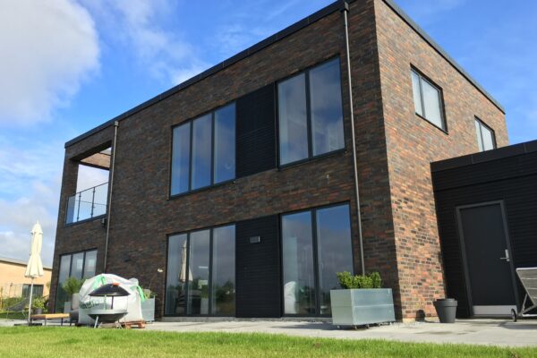 01879ee6dad2786e0e34dd027d4711cacf2cb9a2c4_00001