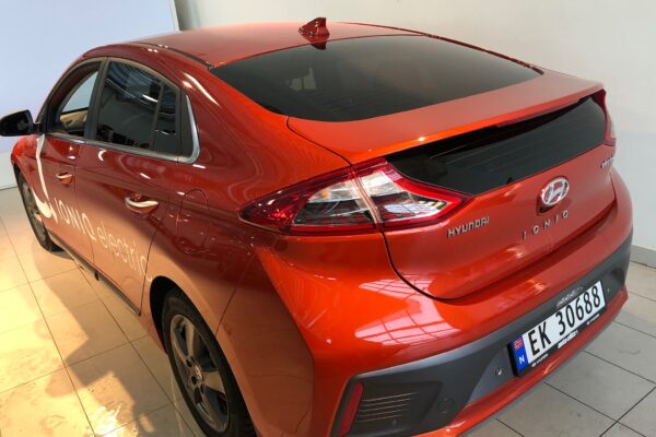 01aaf399a8df1dad742df3764e63851d78beb77e9c