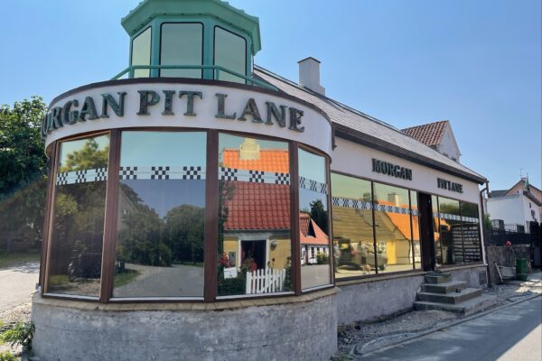 01b95d9eb9a8cd10296a1906bd8c4a49cd03429a09